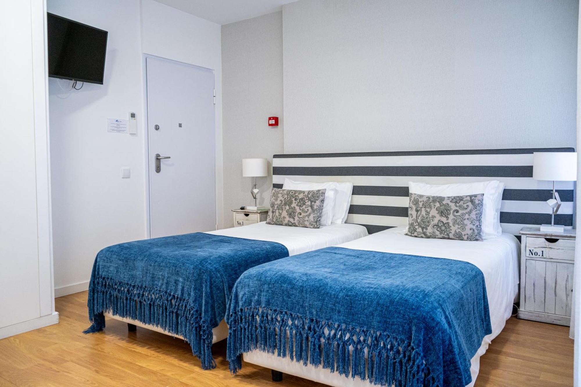 By The Sea - Nazare Bed & Breakfast Dış mekan fotoğraf
