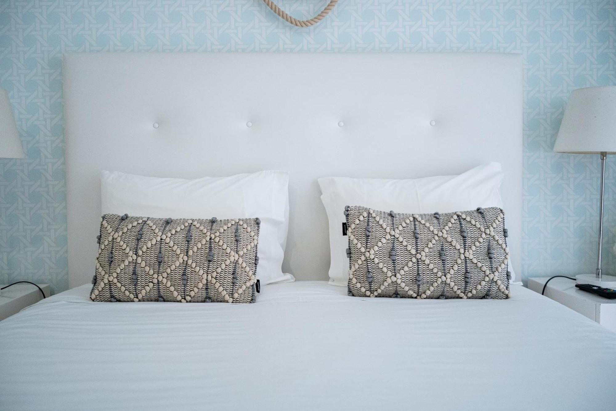 By The Sea - Nazare Bed & Breakfast Dış mekan fotoğraf