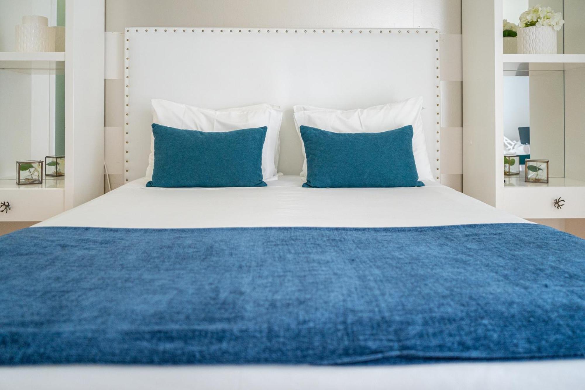 By The Sea - Nazare Bed & Breakfast Dış mekan fotoğraf