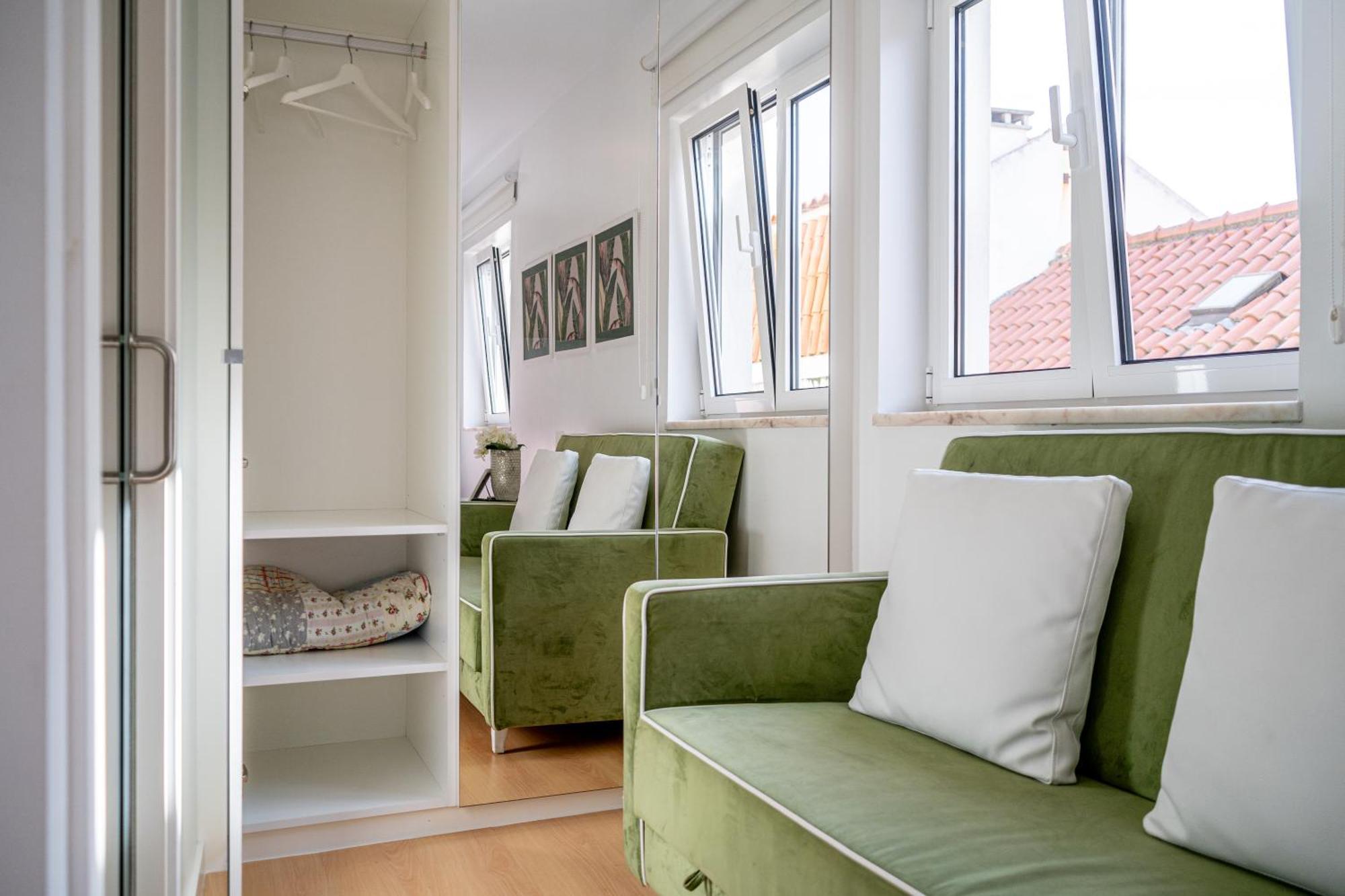 By The Sea - Nazare Bed & Breakfast Dış mekan fotoğraf