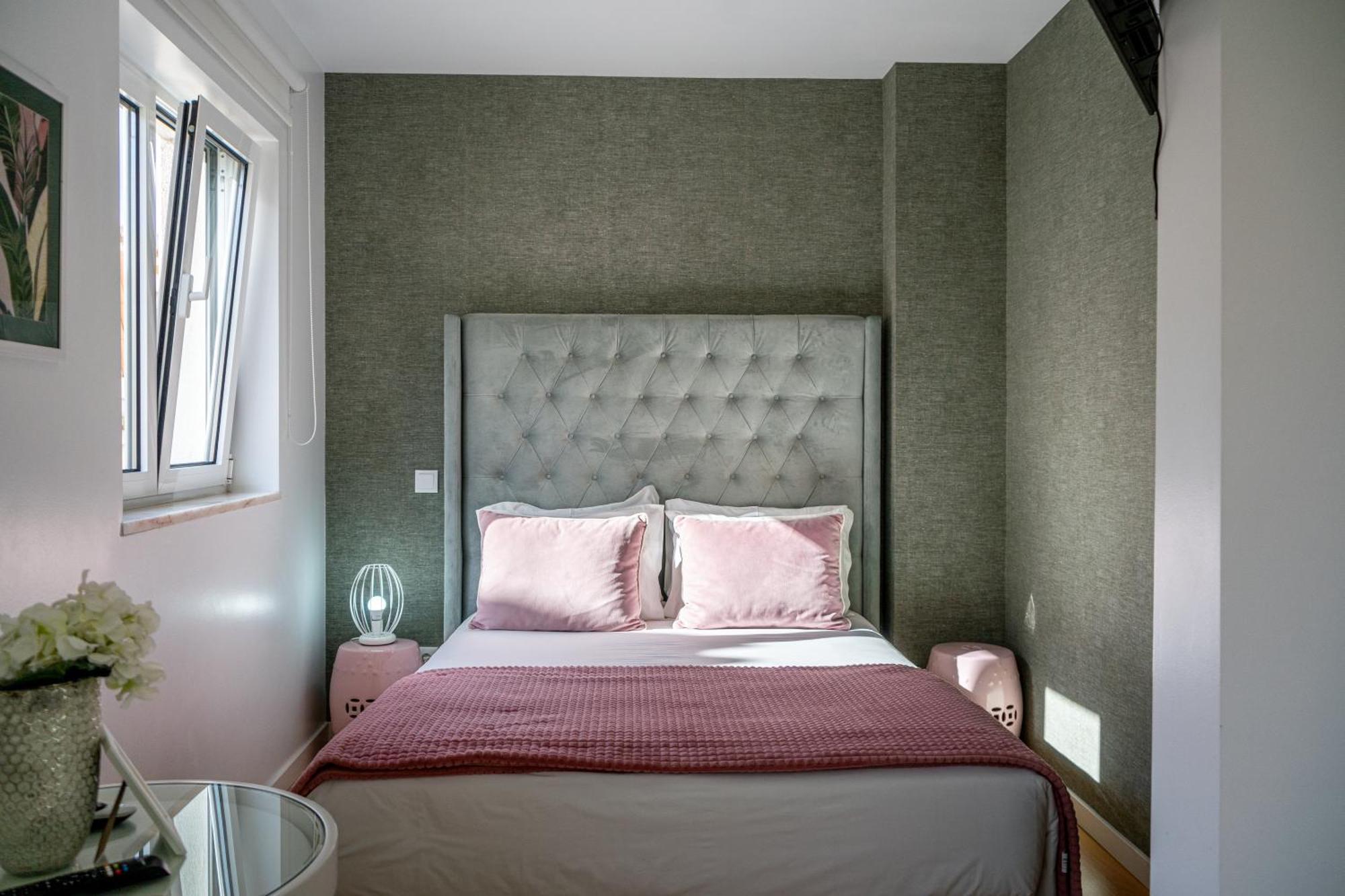 By The Sea - Nazare Bed & Breakfast Dış mekan fotoğraf