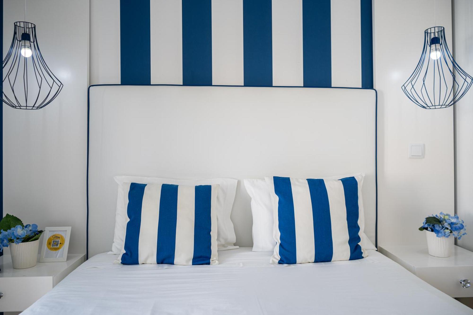 By The Sea - Nazare Bed & Breakfast Dış mekan fotoğraf