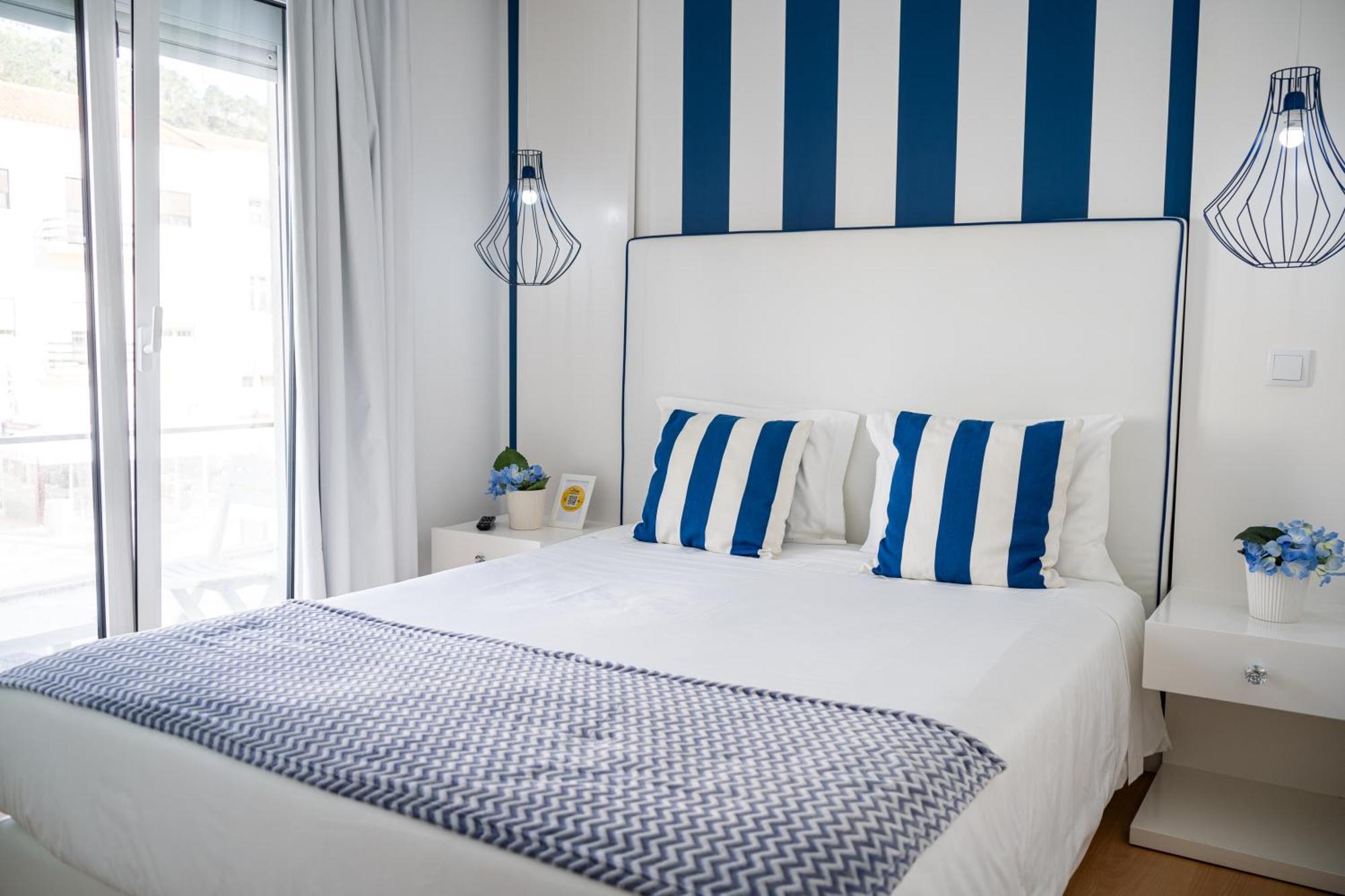 By The Sea - Nazare Bed & Breakfast Dış mekan fotoğraf